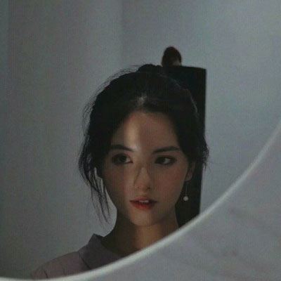 不明显的情侣头像一对真人 情侣头像一半一张 真人