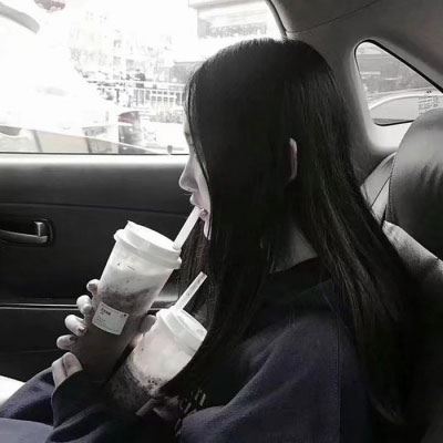情侣头像抖音一左一右 霸气高冷 抖音情头一左一右分开