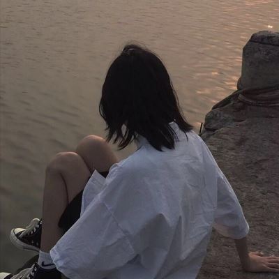 仙气干净女头个性 仙气干净女生头像