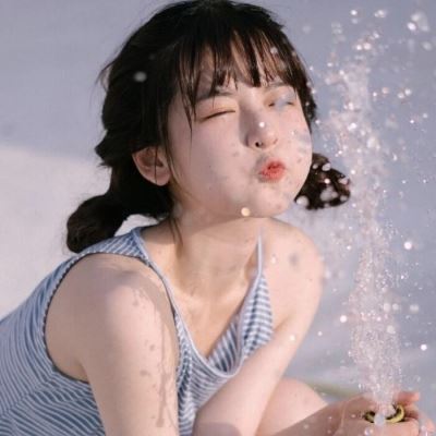 温柔女孩子的微信头像 小众的女生头像