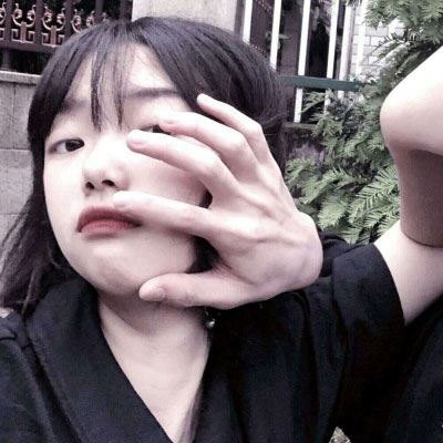 学生QQ情侣头像 韩国流行的情侣头像