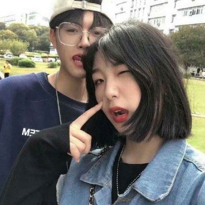 情侣头像真人一人一半分开霸气 情侣头像真人一人一半分开不明显