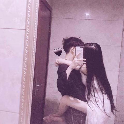 情侣拥抱图片 接吻头像一对 情侣头像真人接吻两张配对