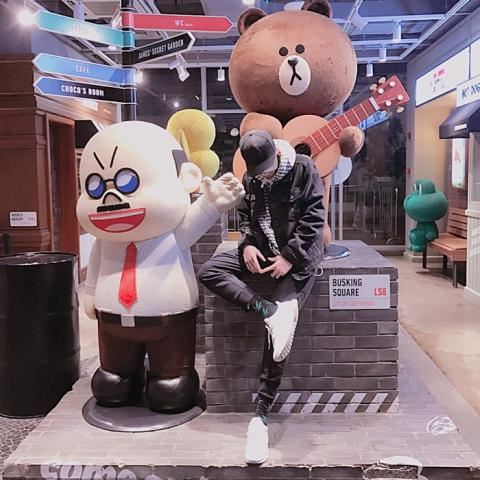 情头 单人 一人一半 情头真人单人一人一张