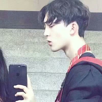 霸气的情侣头像一对两张 超高清情侣头像一对两张