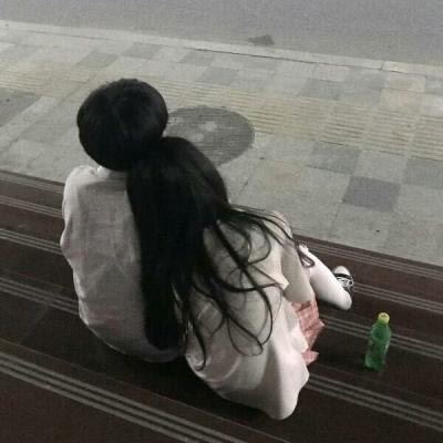 情侣背影头像图片唯美 唯美女背影头像