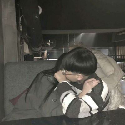 情侣头像虐狗专用 超级虐狗的情侣头像一人一张