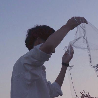 穿婚纱的情侣头像一对两张婚纱系情头一左一右 穿婚纱的情侣头像一男一女两张