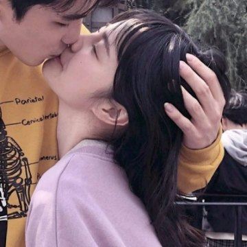 情侣头像两人同框 情侣头像. 男女两张
