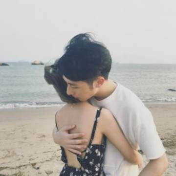 情侣头像真人一人一半 情侣头像真人一人一半动漫