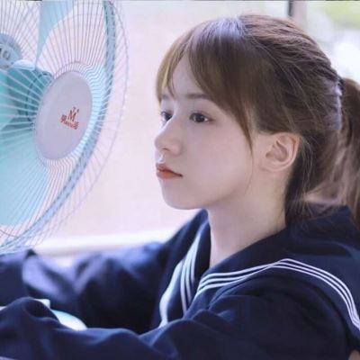 好看的清新唯美 唯美气质干净女头像