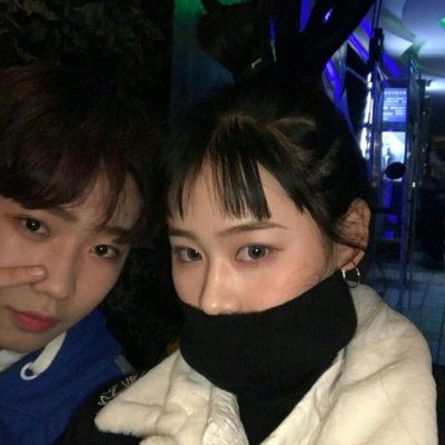 个性小姐姐情侣头像 超个性小姐姐头像图片