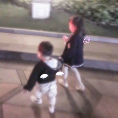 个性小孩头像 小孩子情侣头像