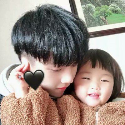个性小孩头像 小孩子情侣头像