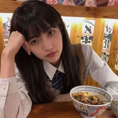 成熟高雅女人微信头像动漫 