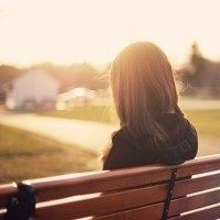 非主流女生背影头像 戴帽子 非主流图片 头像 霸气 美女背影