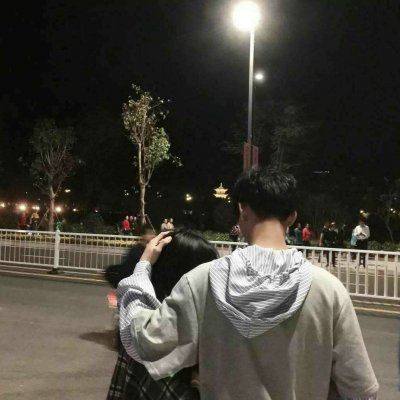 霸气情侣头像一对两张 霸气情侣头像一对两张 超拽