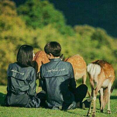 情头唯美意境情侣 男女孩情头