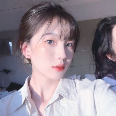 高质量闺蜜头像两人真人 女闺蜜头像真人一人一半小清新