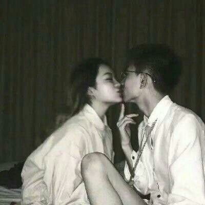 情头 情侣 双人 两张 情侣头像情侣双人两张