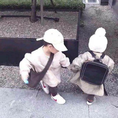 个性情头动漫一对小孩 个性情头小孩子