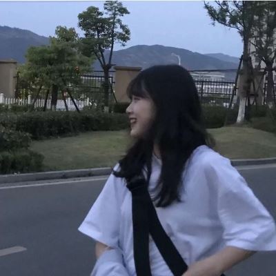 潮酷女孩头像 女生酷酷的头像真人