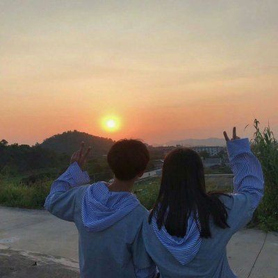 情侣头像一对两张唯美 双人情头唯美图片两张