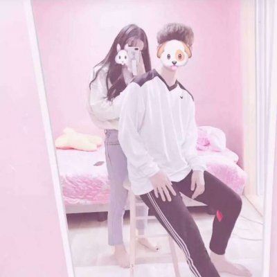 00后qq情侣头像一人一半儿 00后qq情侣头像初中