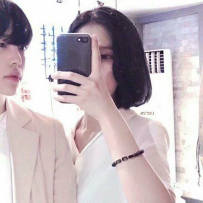 00后qq情侣头像一人一半儿 00后qq情侣头像初中