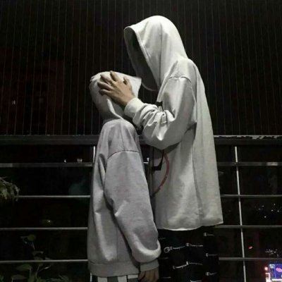 时尚情侣头像一人一张 最新款情侣头像 一对