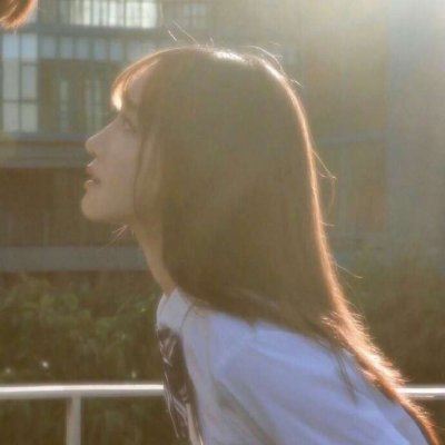 唯美意境情侣头像一男一女一对版 唯美意境情侣头像背影