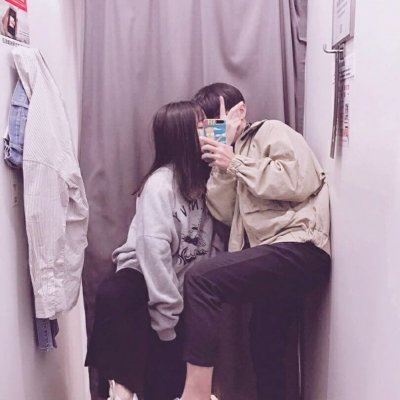 情侣恩爱接吻情头一对 甜蜜的情侣头像接吻 双人