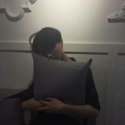 伤感的情侣头像一人一张 一张一张的情侣头像