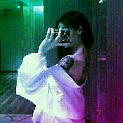 情侣头像身体部位双人 部位情侣头像一人一张