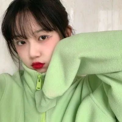 真实美女照片头像 女生头像图片