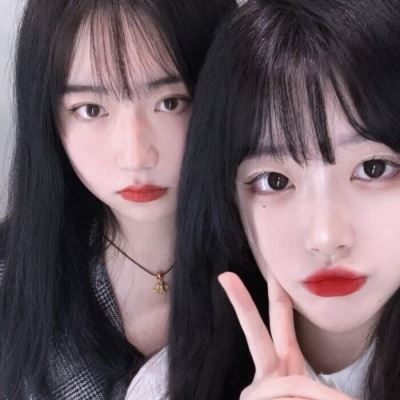 闺蜜头像一左一右个性 真人 好看的闺蜜头像真人 二人 一左一右