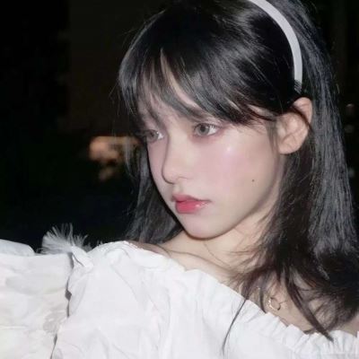 ins冷淡风女生头像动漫 女生头像ins性冷淡