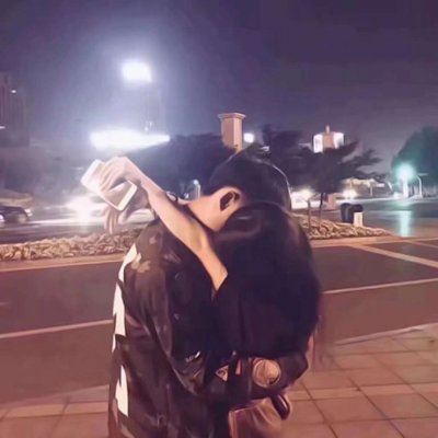 抱抱的情侣头像一对 互相拥抱的情侣头像