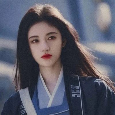 高级感的女生头像动漫 高级感男生头像