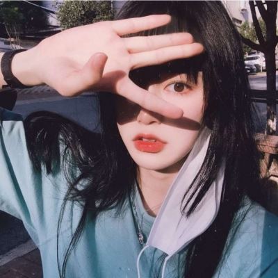 女生头像成熟清新气质 好看的头像成熟女生