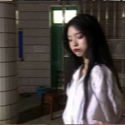 女生头像成熟清新气质 好看的头像成熟女生