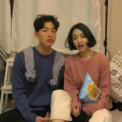 情侣头像00后最火的 情侣头像90后