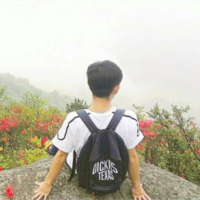 唯美背影情头一男一女分开 唯美背影情头一人一张图片