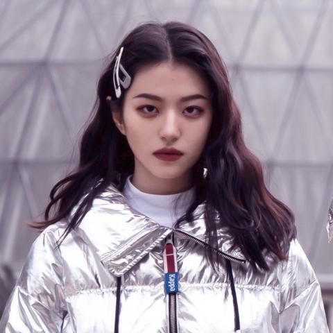 好看的情侣头像一男一女分开 好看的情侣头像 男和女