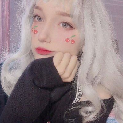 欧美头像女生简约时尚 好看的头像女生 欧美风