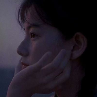 暗色系图片唯美头像 深色系女生头像图片