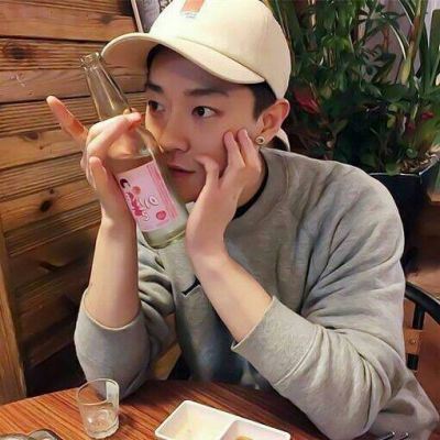 一人一个的情头 超好看情侣头像一人一张