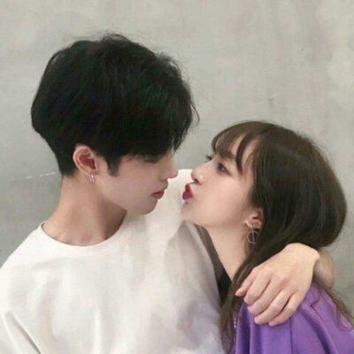 好看的小姐姐情侣头像 情侣头像大哥和小妹妹