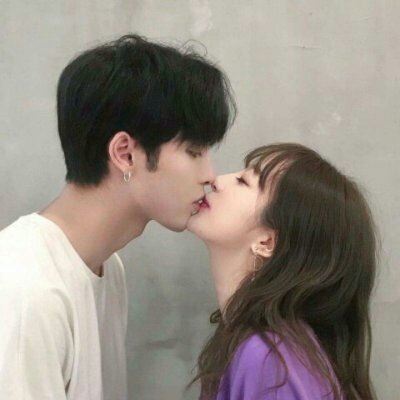 好看的小姐姐情侣头像 情侣头像大哥和小妹妹