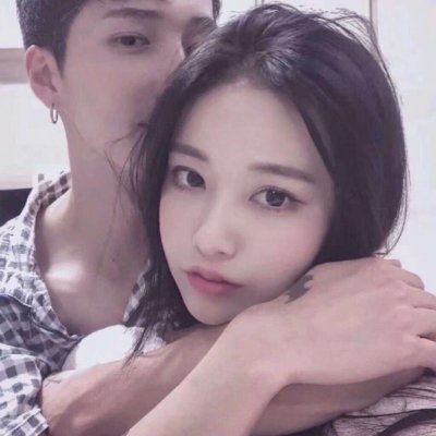 超火的情头 头像 个性 小姐姐